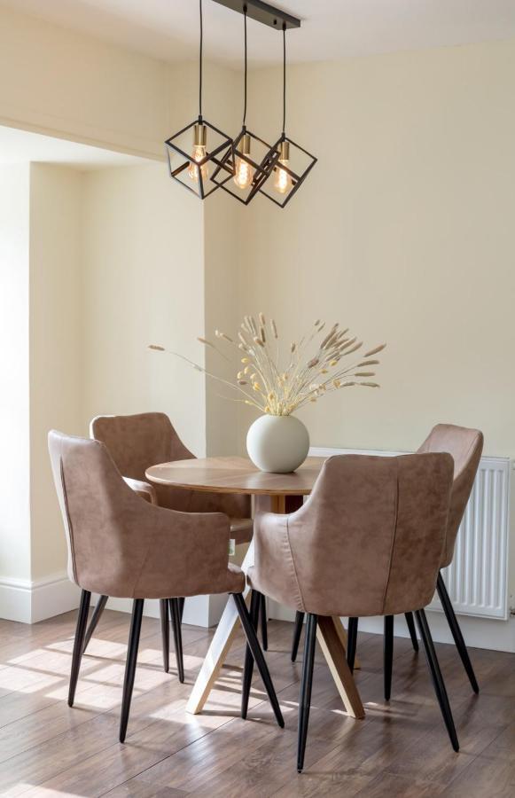 Apartmán Guestready - Elegant 2Br Period Flat In Oldtown Edinburgh Exteriér fotografie